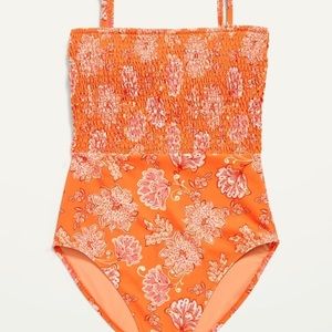 One piece swimsuit - old navy